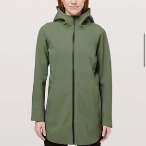 Lululemon Glyde Along Softshell Jacket
Women's 6 Rain Coat Green Hooded Full Zip